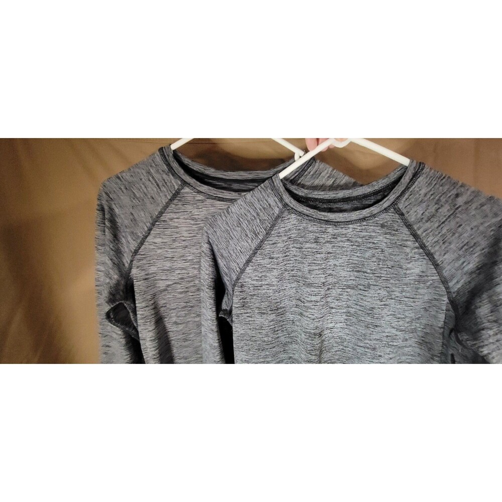 Lot of 2 - Cuddleduds ClimateRight Medium Long Sleeve Pullover Tops Shirts Gray